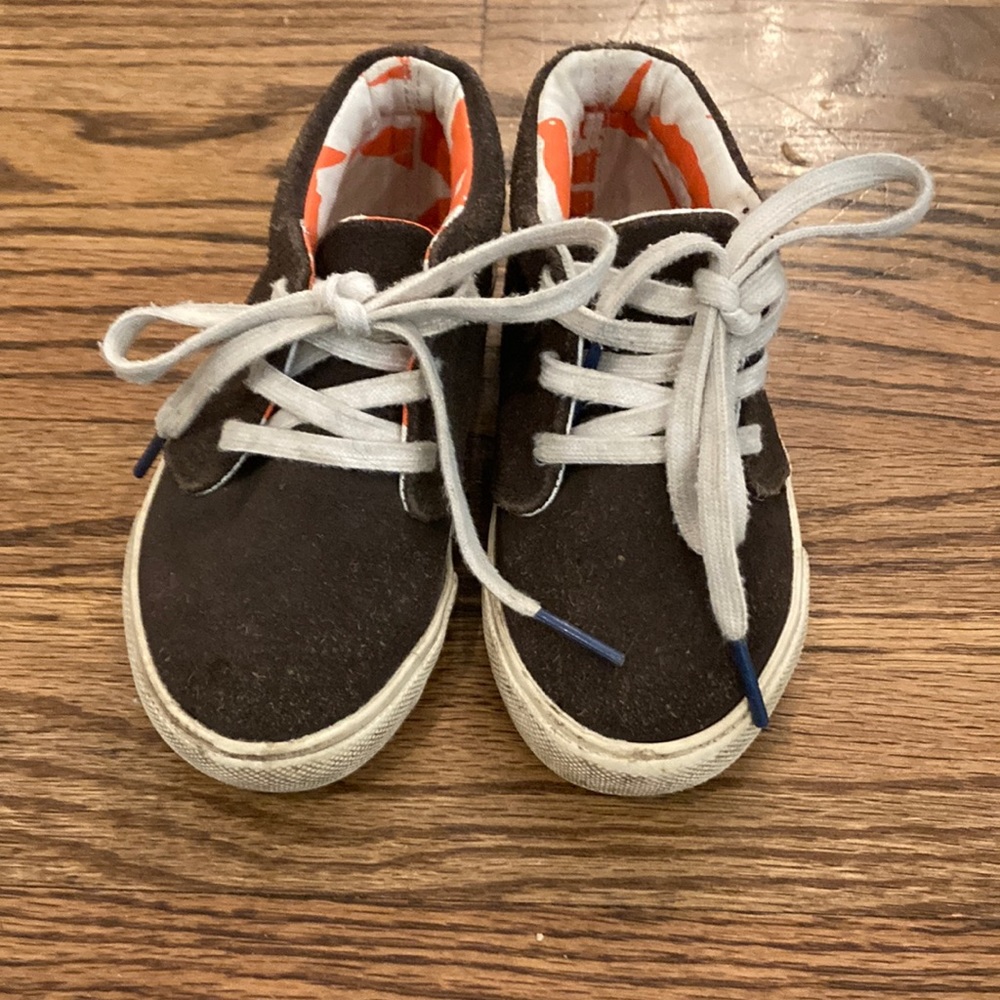 Mini Boden Boys Brown Leather Shoes size 24 white laces